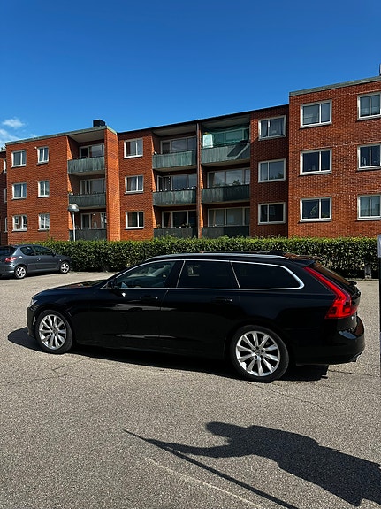 Volvo V90 4 of 12
