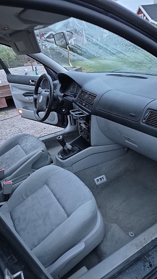 Volkswagen Golf IV 9 of 10