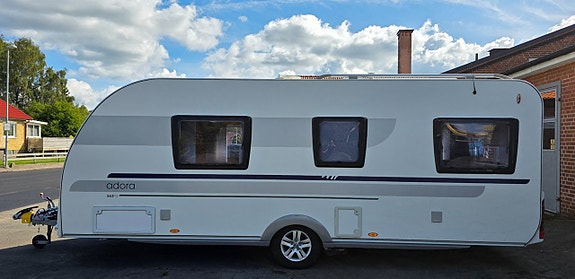 Adria Adora 563 PU Queenbed Solpanel Mover Markis Cykelställ 5 of 19