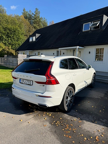 Volvo XC60 5 of 11