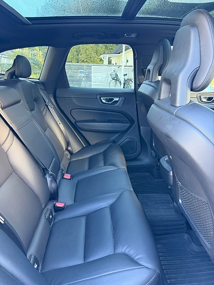 Volvo XC60 11 of 11