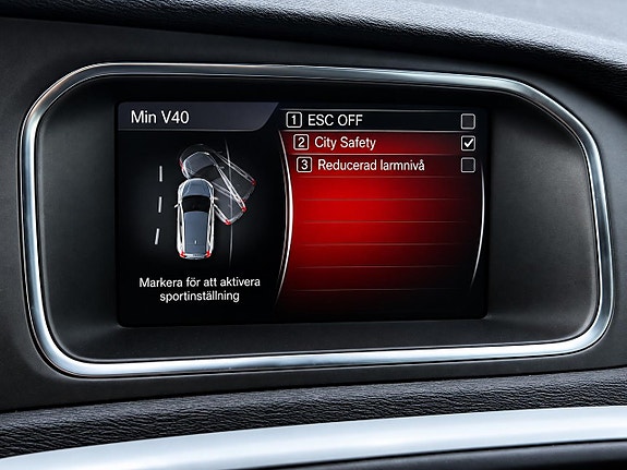 Volvo V40 19 of 25