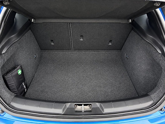 Volvo V40 24 of 25