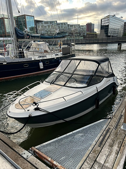 Uttern D 57.      2019 4 of 8