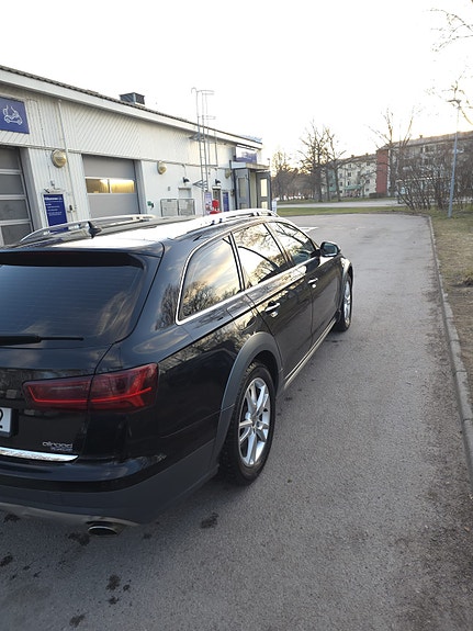 Audi A6 allroad 2 of 10