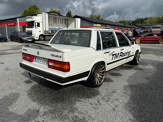 Volvo 760 9 of 11