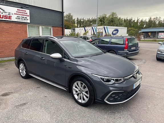 Volkswagen Golf Alltrack 5 of 23