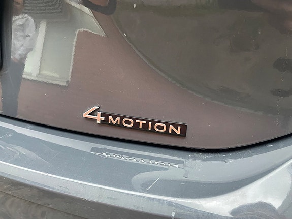 Volkswagen Golf Alltrack 12 of 23