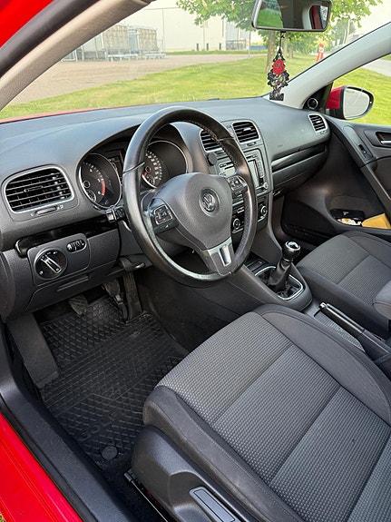 Volkswagen Golf VI 3 of 5