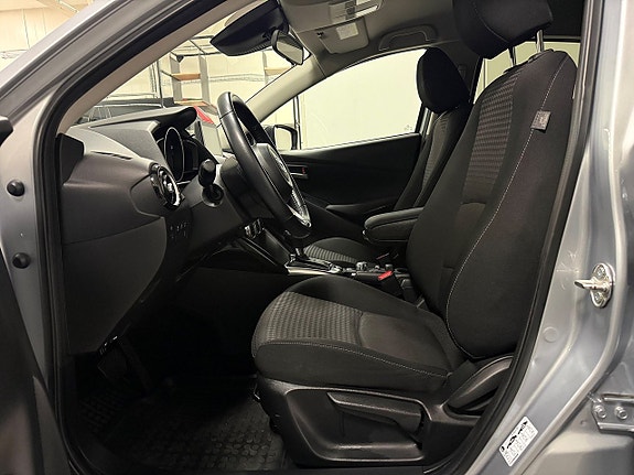 Mazda 2 3 of 20