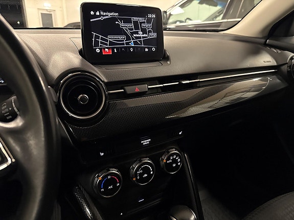 Mazda 2 9 of 20