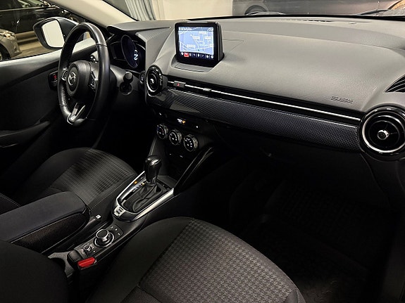 Mazda 2 7 of 20