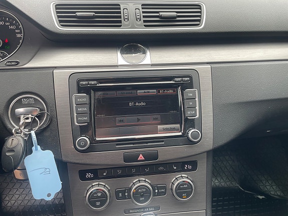 Volkswagen Passat 18 of 18