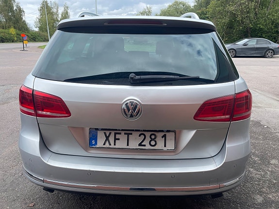 Volkswagen Passat 7 of 18