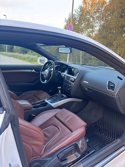 Audi A5 9 of 15