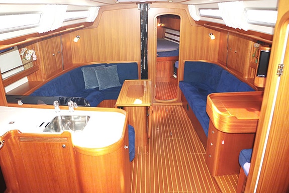 Arcona 430 2 of 24