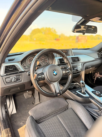 BMW 318d 7 of 13