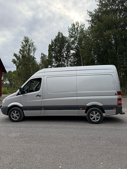 Mercedes-Benz Sprinter 209 4 of 9