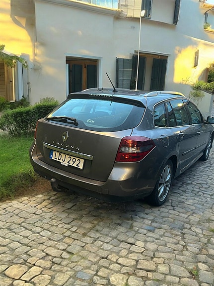 Renault Laguna 3 of 9