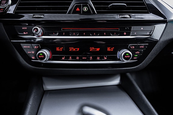 BMW 520d 20 of 26