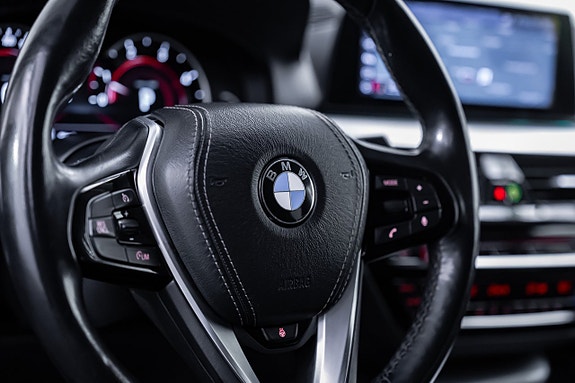 BMW 520d 16 of 26