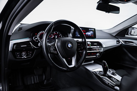BMW 520d 15 of 26
