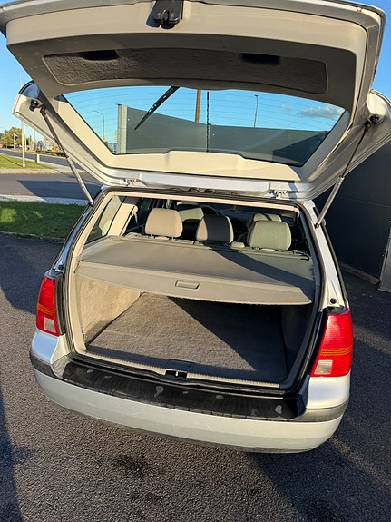 Volkswagen Golf IV 3 of 12