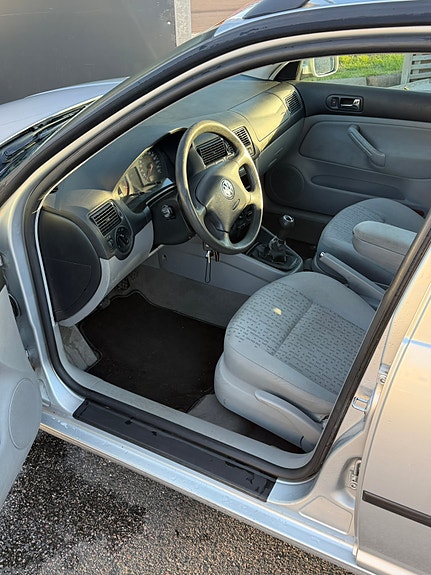 Volkswagen Golf IV 8 of 12