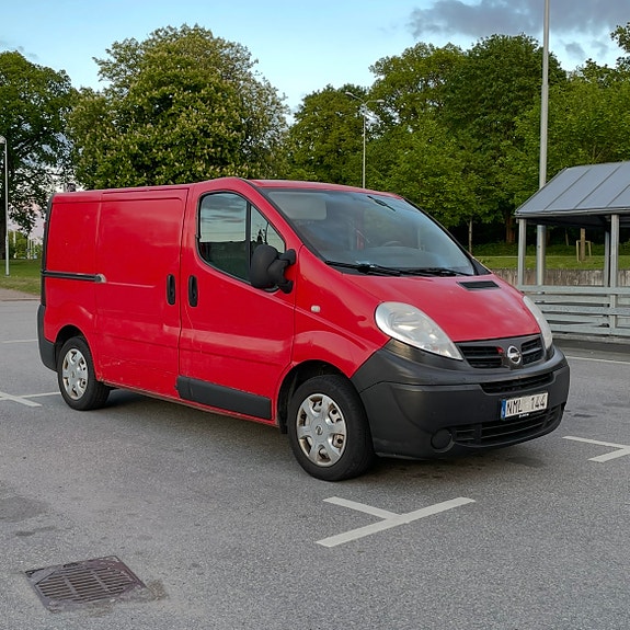 Nissan Primastar 2 of 4