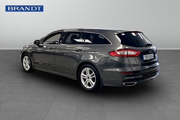 Ford Mondeo 2 of 9