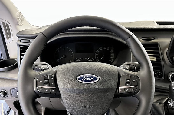 Ford Transit 6 of 7