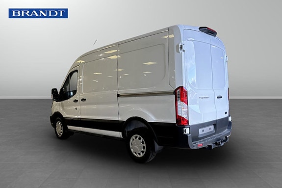 Ford Transit 2 of 7