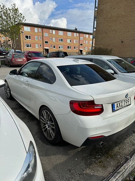 BMW 220d 6 of 9