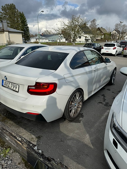 BMW 220d 5 of 9