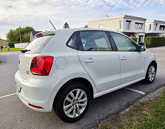 Volkswagen Polo 5 of 14