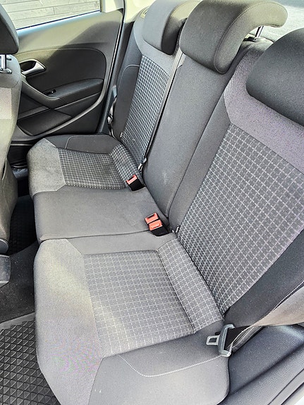 Volkswagen Polo 14 of 14