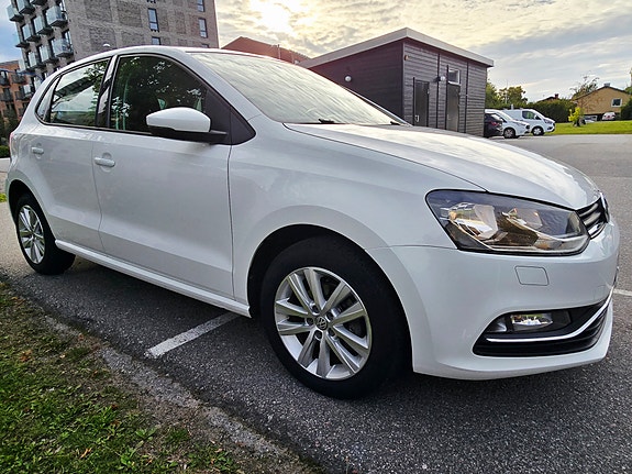 Volkswagen Polo 3 of 14