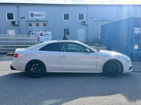 Audi S5 8 of 23