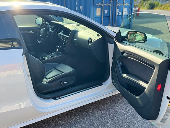 Audi S5 13 of 23