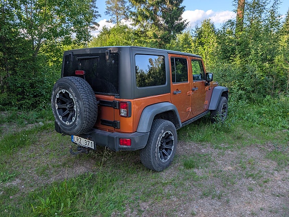 Jeep Wrangler Unlimited 6 of 7