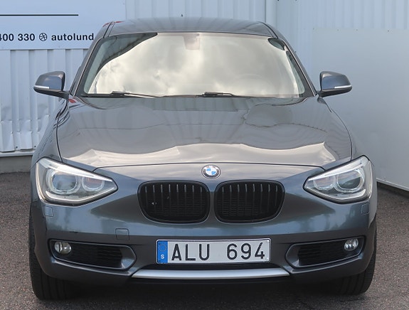 BMW 120d 2 of 27