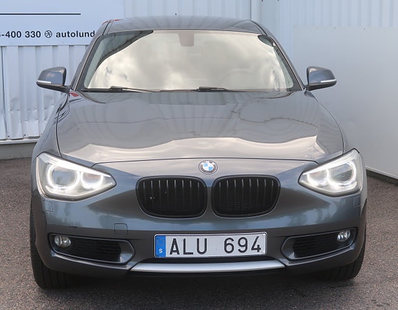 BMW 120d 3 of 27