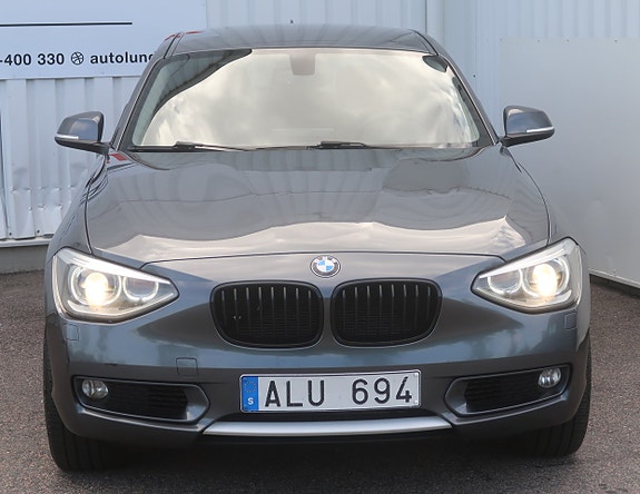 BMW 120d 4 of 27