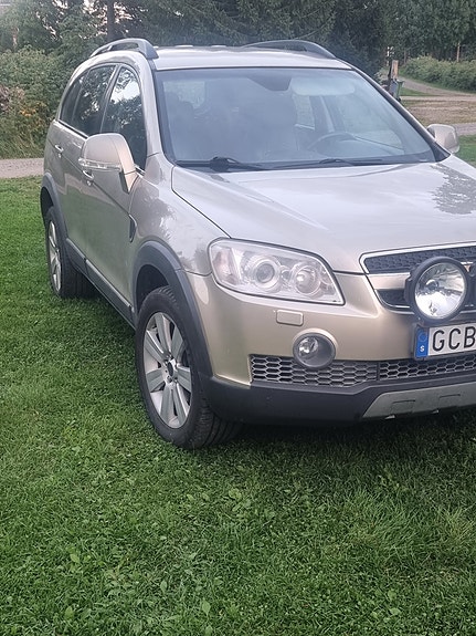 Chevrolet Captiva 3 of 8
