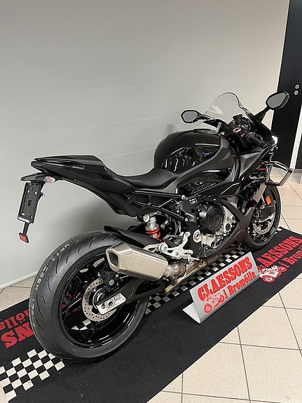 BMW S 1000 RR 3 of 3