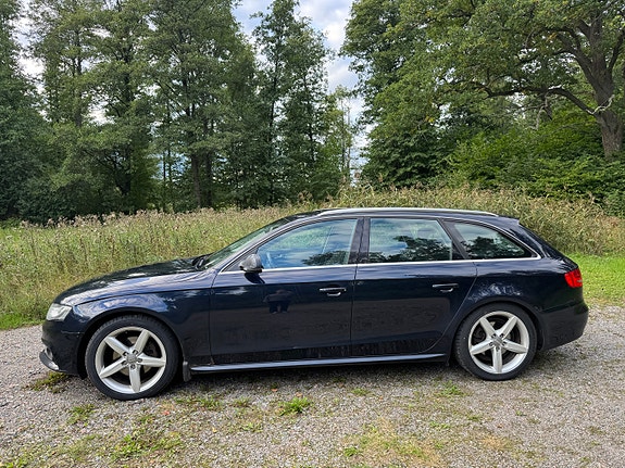 Audi A4 3 of 7