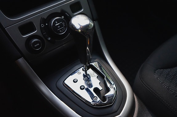 Peugeot 308 SW 11 of 17