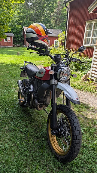 Ducati Scrambler 800 Desert Sled 2 of 6