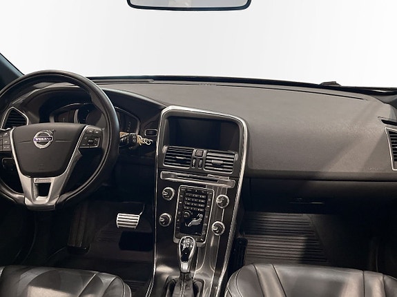 Volvo XC60 10 of 10
