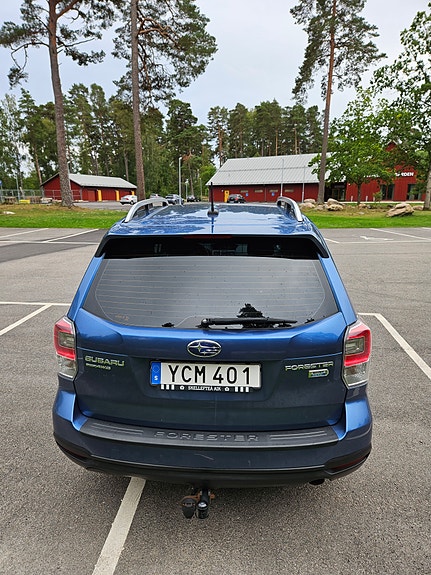 Subaru Forester 5 of 12
